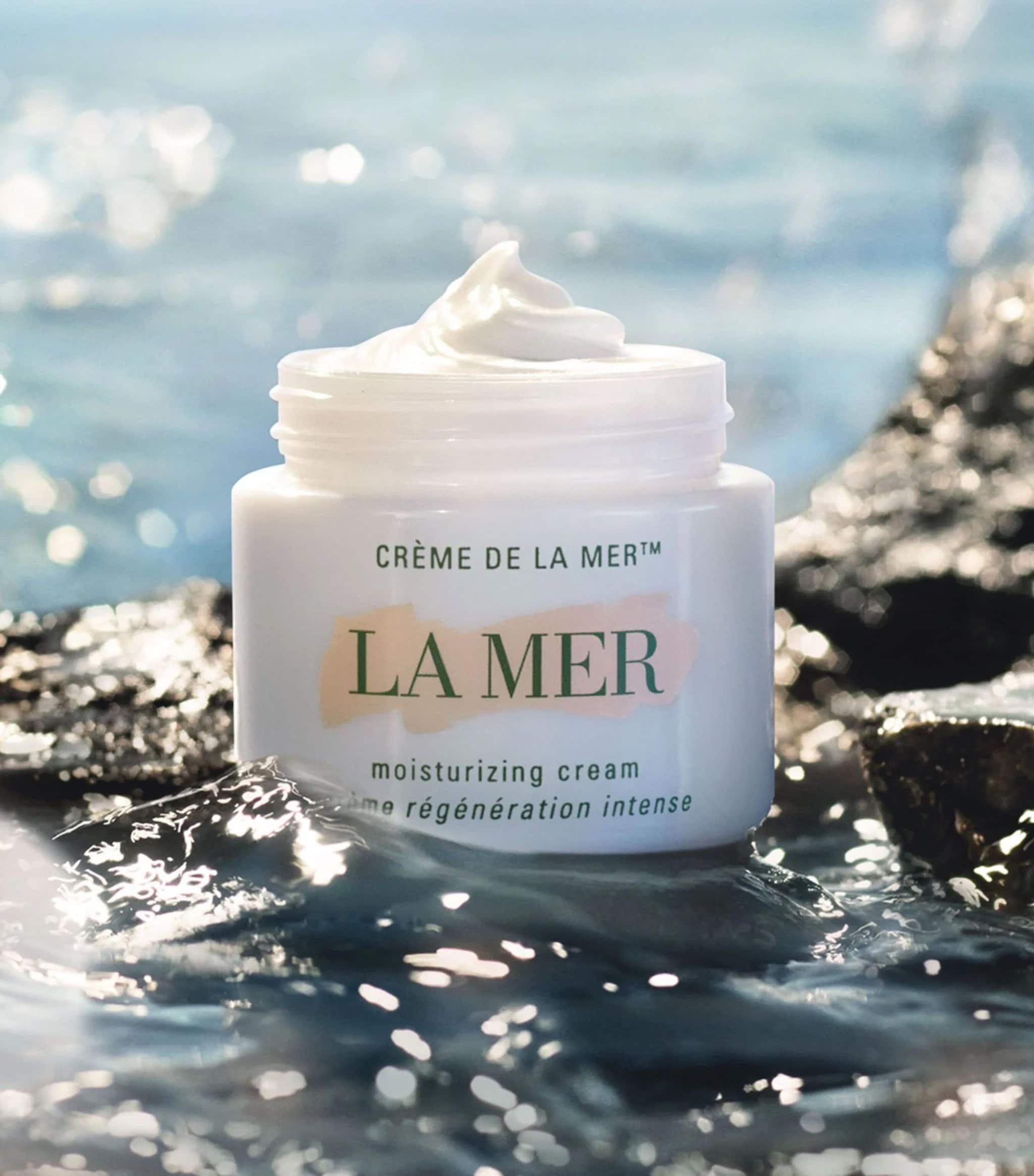 Waves De La Mer