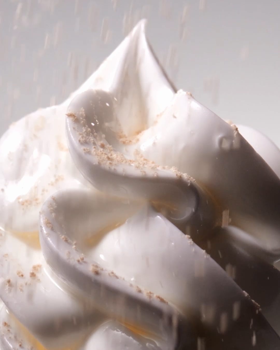 Creme de la mer cream styled like an icecream.