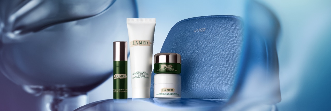 Worth $418, this 5-piece set is yours with $650+ purchases. Plus, receive The Lifting Eye Serum 5ml, with any $800+ purchase.
