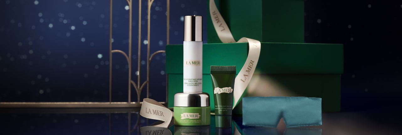 Worth $230, this 4-piece set is yours with $500+ purchases.