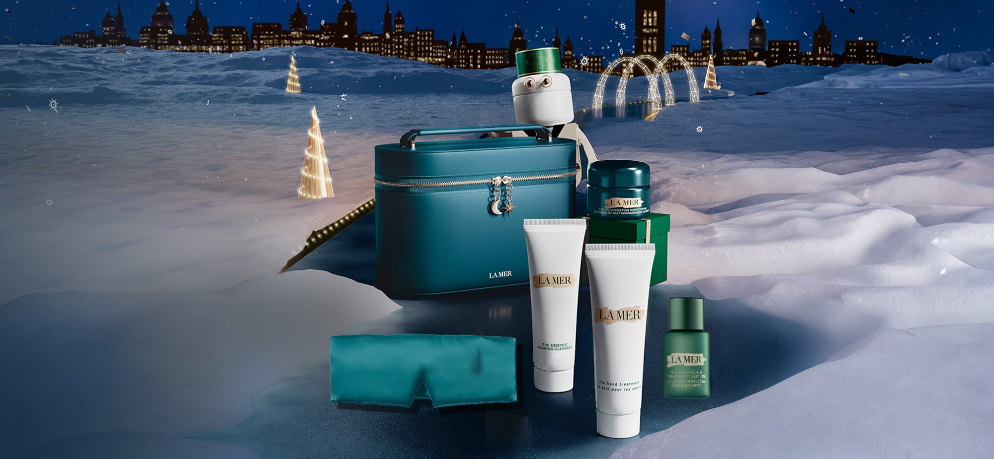 Celebrate this Holiday Season with an exclusive deluxe 5-piece gift, with any $495+ purchases. With $700+ purchases, receive an additional La Mer Exclusive Vanity Case*