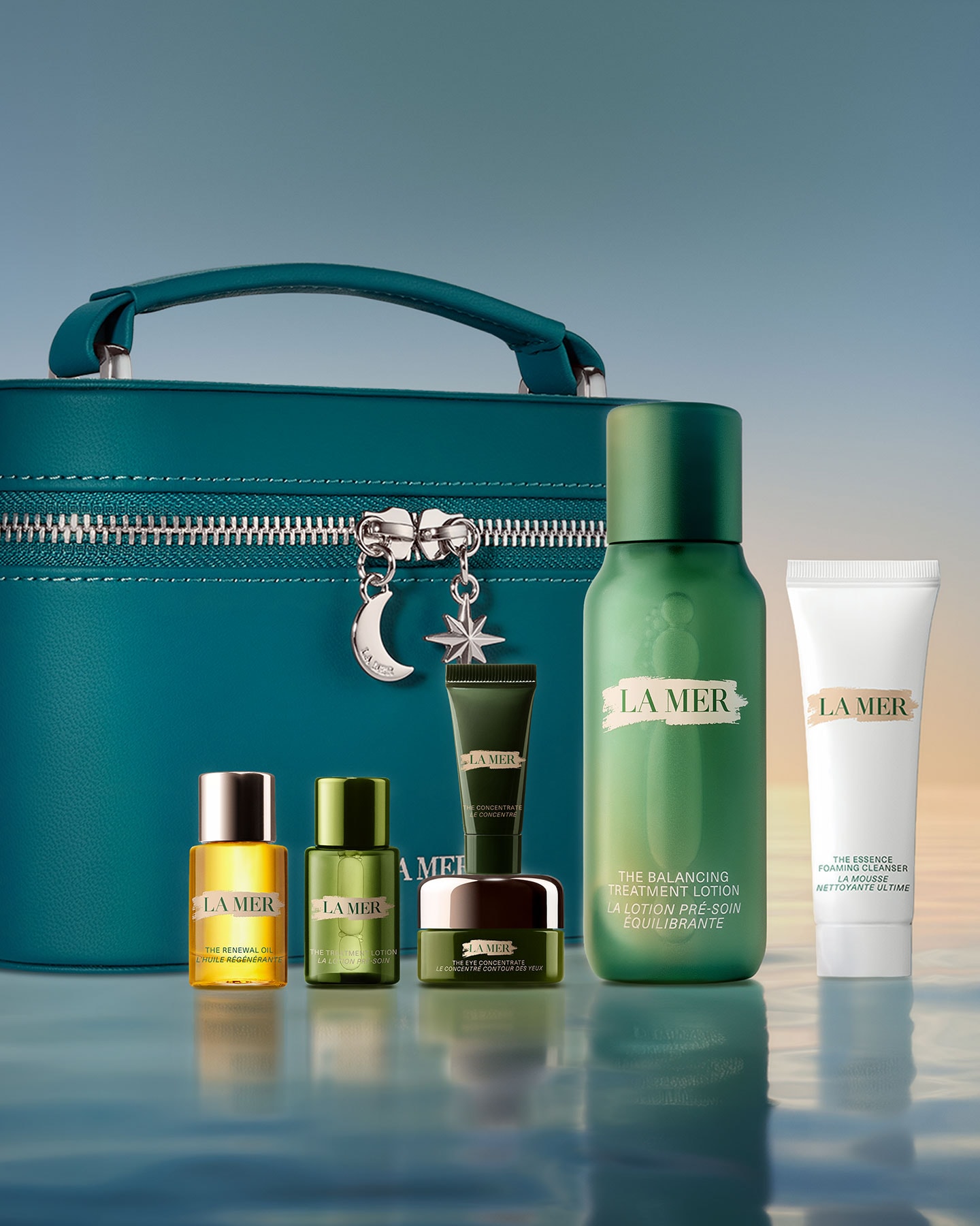 La Mer deluxe 7-piece travel regimen set
