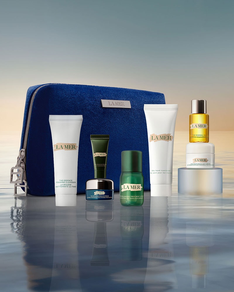 La Mer skincare gift set displayed on soft floral block worth $380.