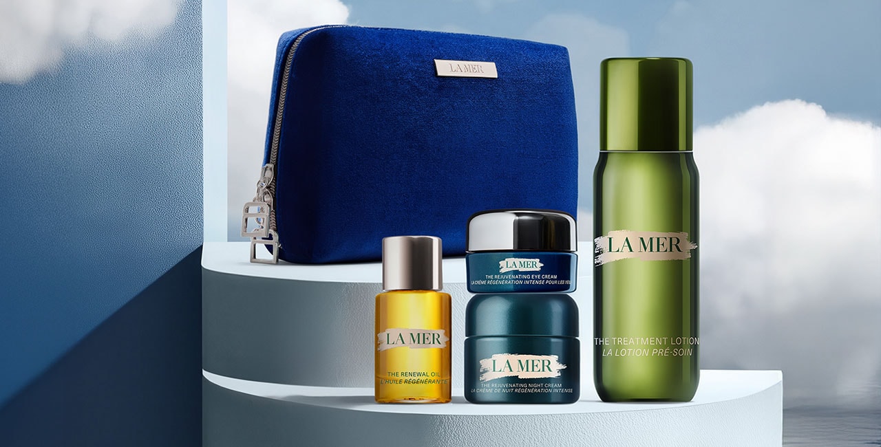 The Small Miracles Collection with your $450+ purchase worth $310*